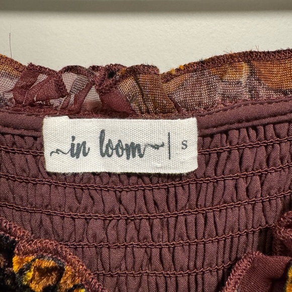 Burgundy and Gold Floral Long Sleeve Dress - Picture 4 of 16